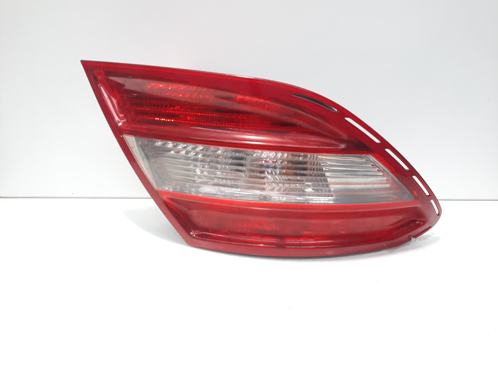 Stop stanga aripa, cod A2048200164, Mercedes Clasa C (W204) (id:501536)