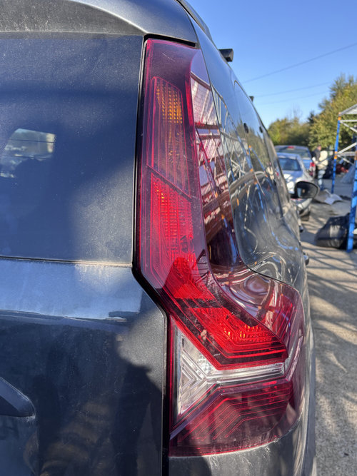 Stop stanga aripa Dacia Jogger 1.0 Benzina 2022, -