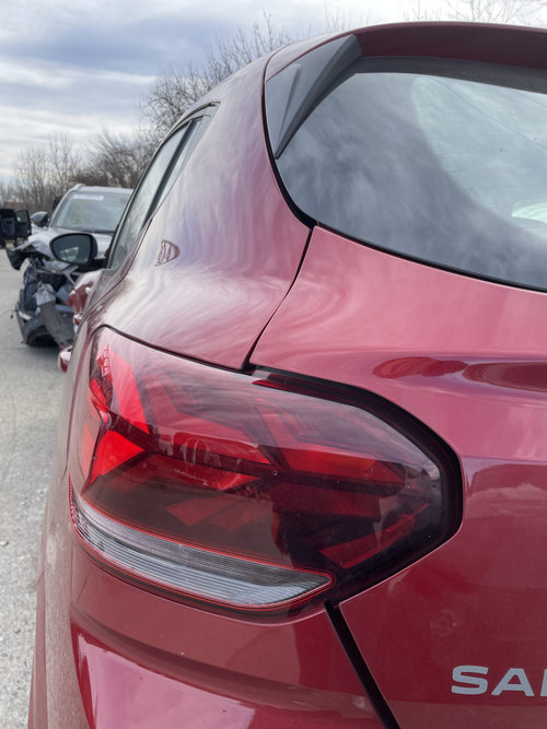 Stop stanga aripa Dacia Sandero 1.0 Benzina 2024