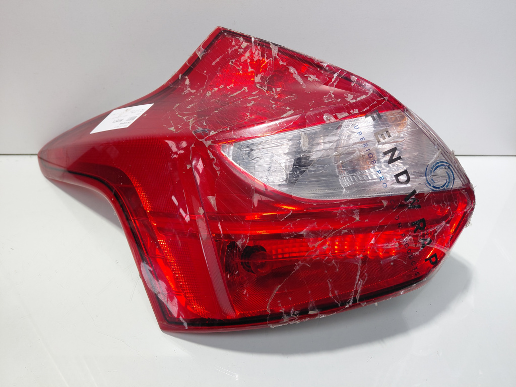 Stop stanga aripa, Ford Focus 3 (id:697571)