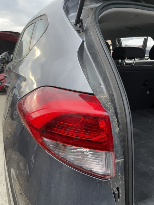 Stop stanga aripa Hyundai Tucson 1.7 Motorina 2017, CU DEFECT
