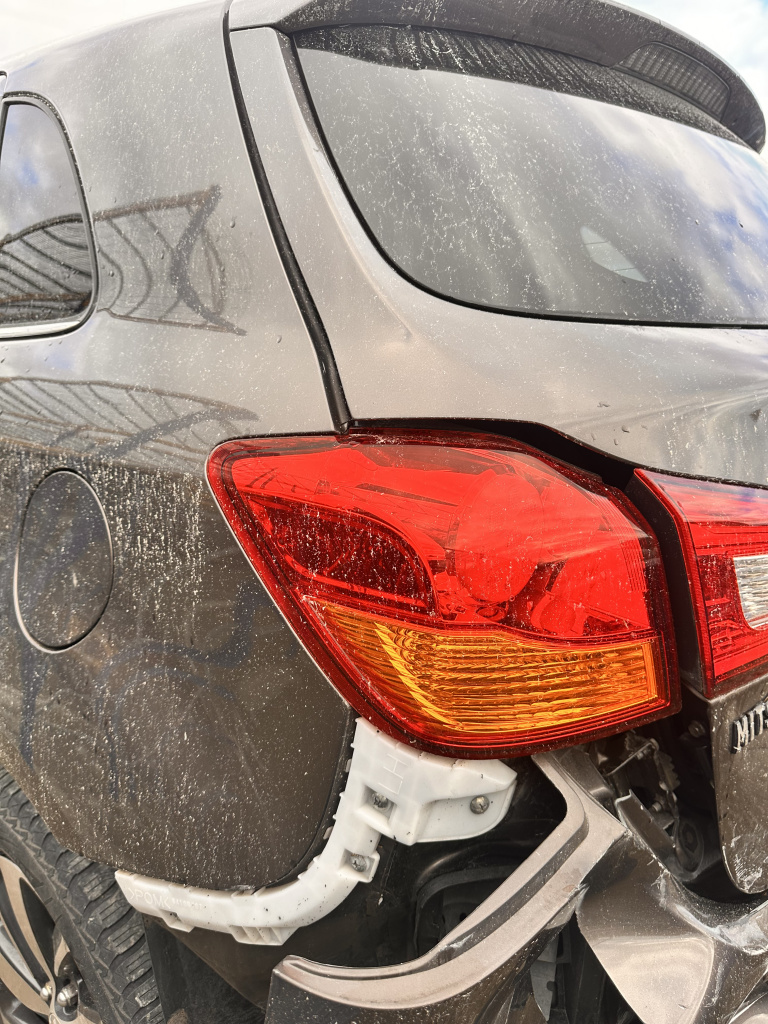Stop stanga aripa Mitsubishi ASX 1.8 Motorina 2016, -