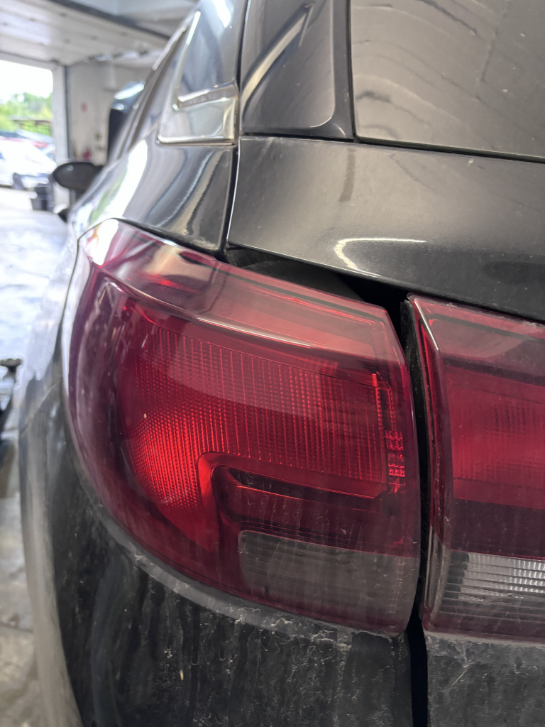Stop stanga aripa Opel Astra k Break 1.6 Motorina 2017, -