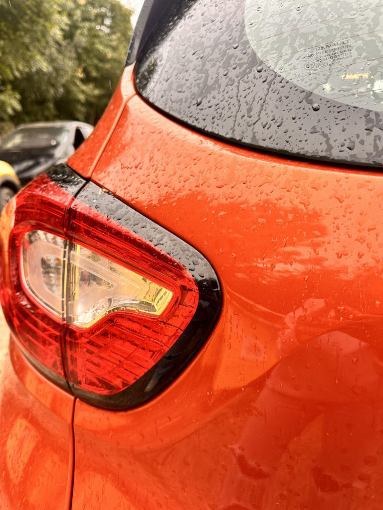 Stop stanga aripa Renault Captur 0.9 Benzina 2016, -
