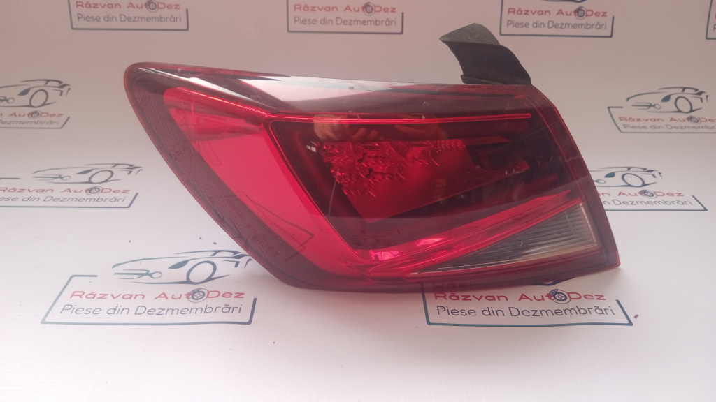 Stop stanga aripa Seat Leon 2015, 5F0945207C / CU DEFECT
