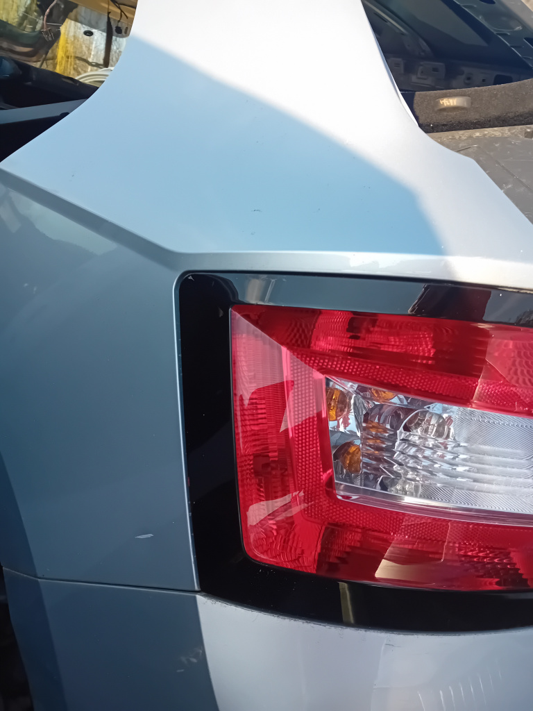 Stop stanga aripa Skoda Fabia 3 Hatchback 2017