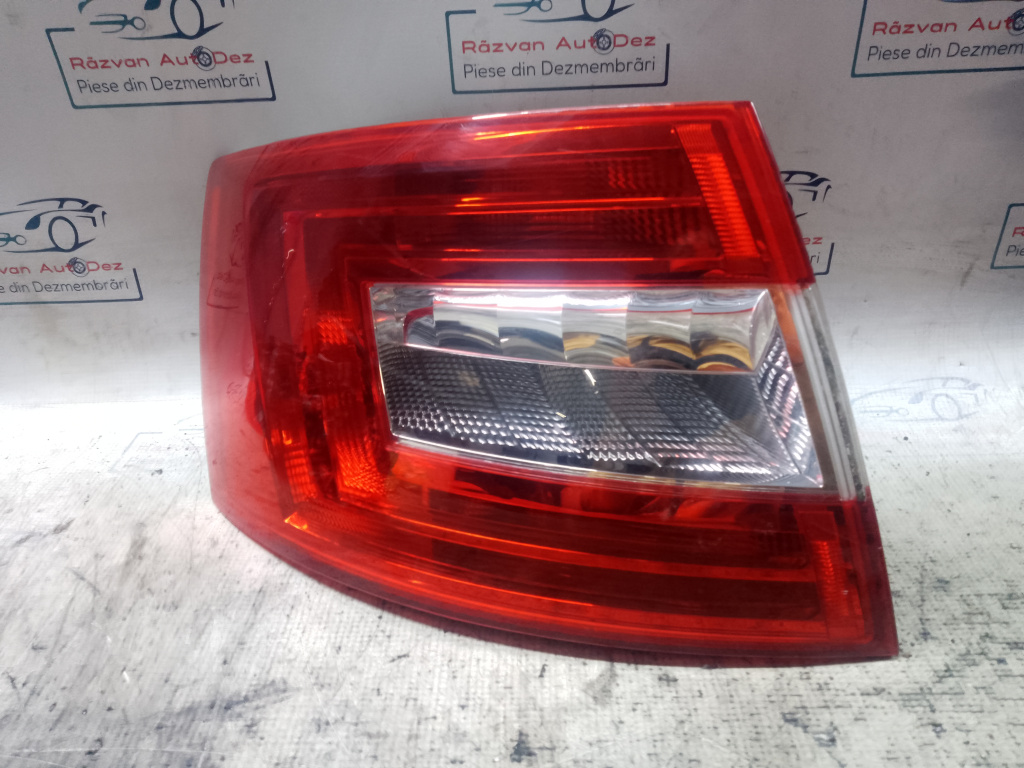 Stop stanga aripa Skoda Octavia 3 Berlina - Motorina 2015, -