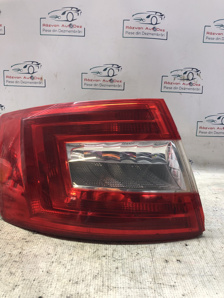 Stop stanga aripa Skoda Octavia 3 Berlina - Motorina 2015, -