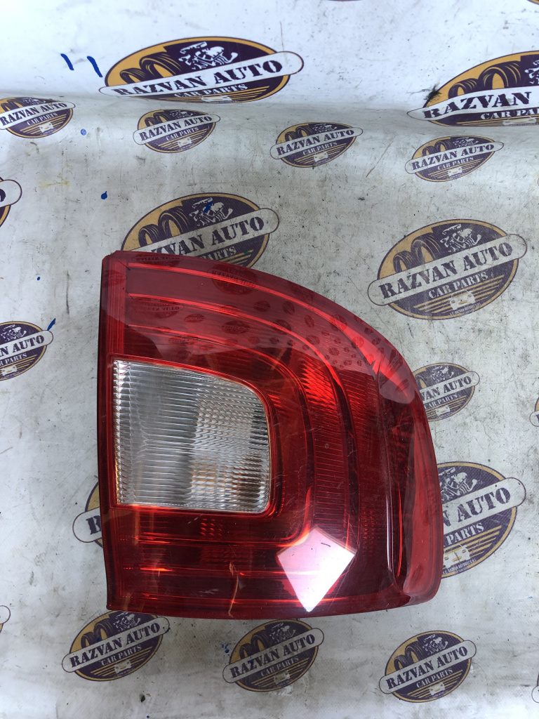 Stop stanga aripa Skoda Superb 2