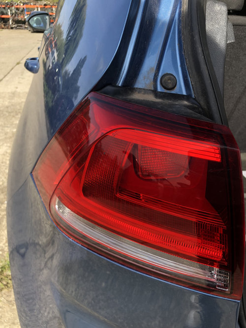 Stop stanga aripa Volkswagen Golf 7 Hatchback 1.4 Benzina 2014