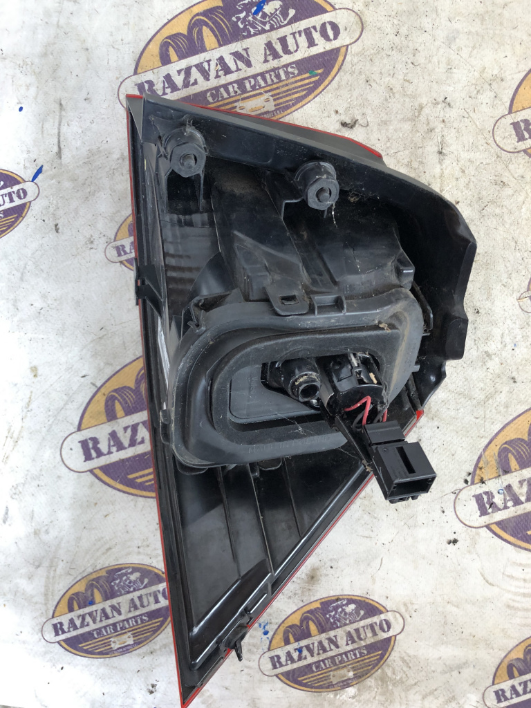 Stop stanga aripa Volkswagen Golf 7 Hatchback