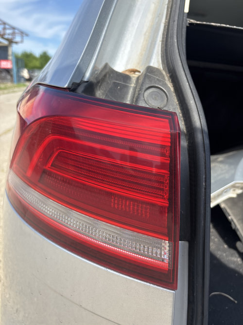 Stop stanga aripa Volkswagen Passat B8 Break 2.0 Motorina 2015, -