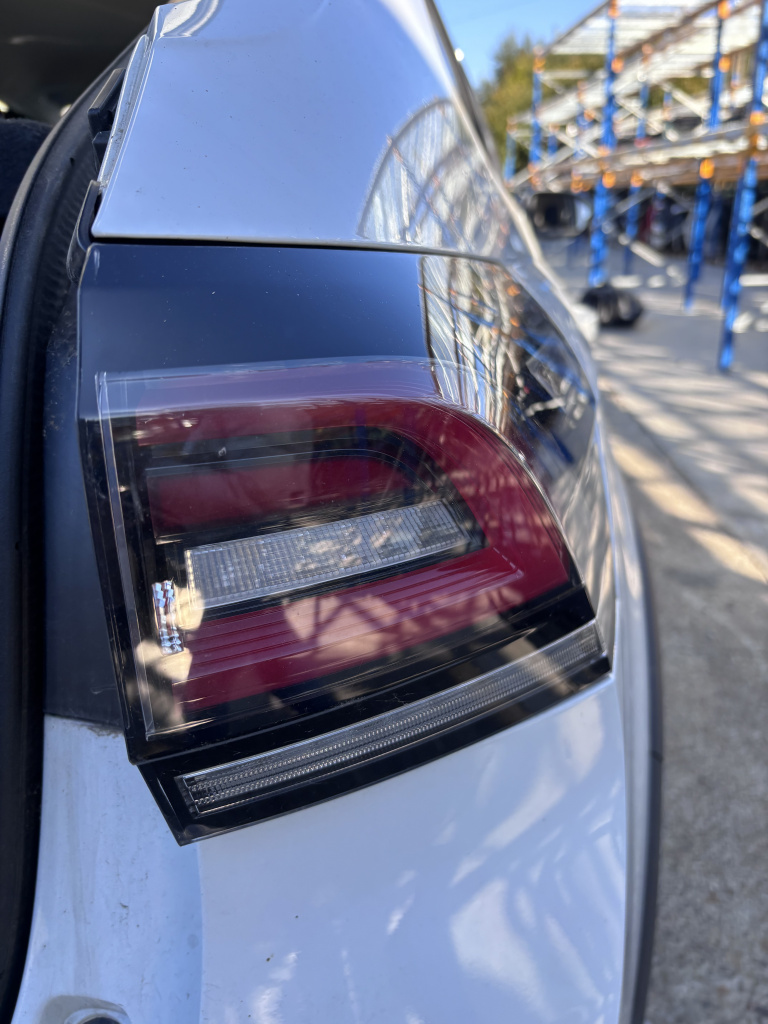 Stop stanga aripa Volkswagen Taigo 1.0 Benzina 2024, LED