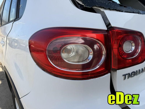 Stop stanga aripa Volkswagen Tiguan (2007-2011) 5N0945095H