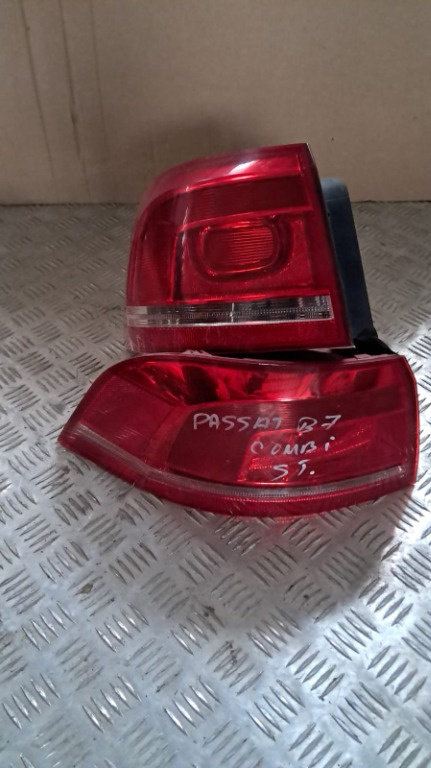 Stop stanga aripa Vw Passat B7 2.0TDI combi cod motor CFG,an 2012 cod 3AF945095C