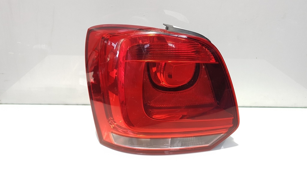 Stop stanga aripa, VW Polo sedan (6R), cod 6R0945095N