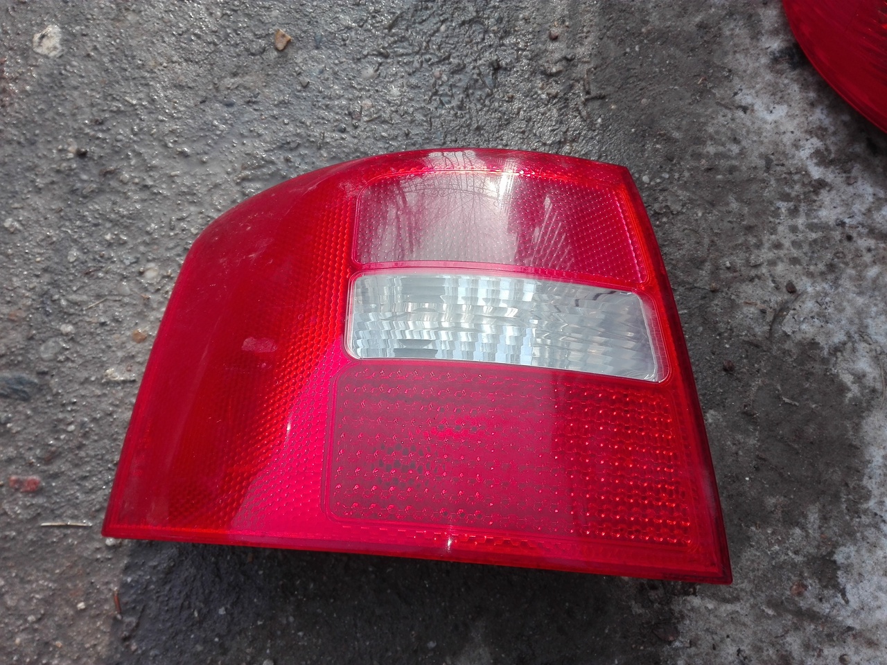 Stop Stanga Audi A6 4B C5 combi