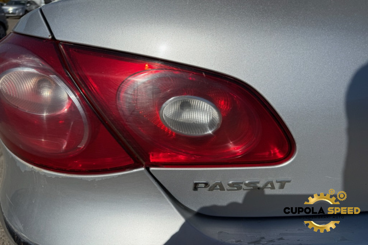 Stop stanga capota portbagaj Volkswagen VW Passat CC [2008 - 2012]