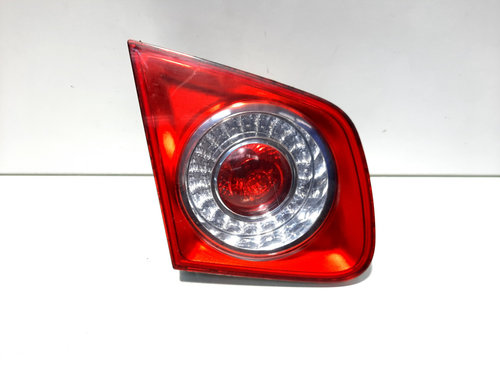 Stop stanga capota spate, cod 1K5945093, VW Jetta 3 (1K2) (id:511733)