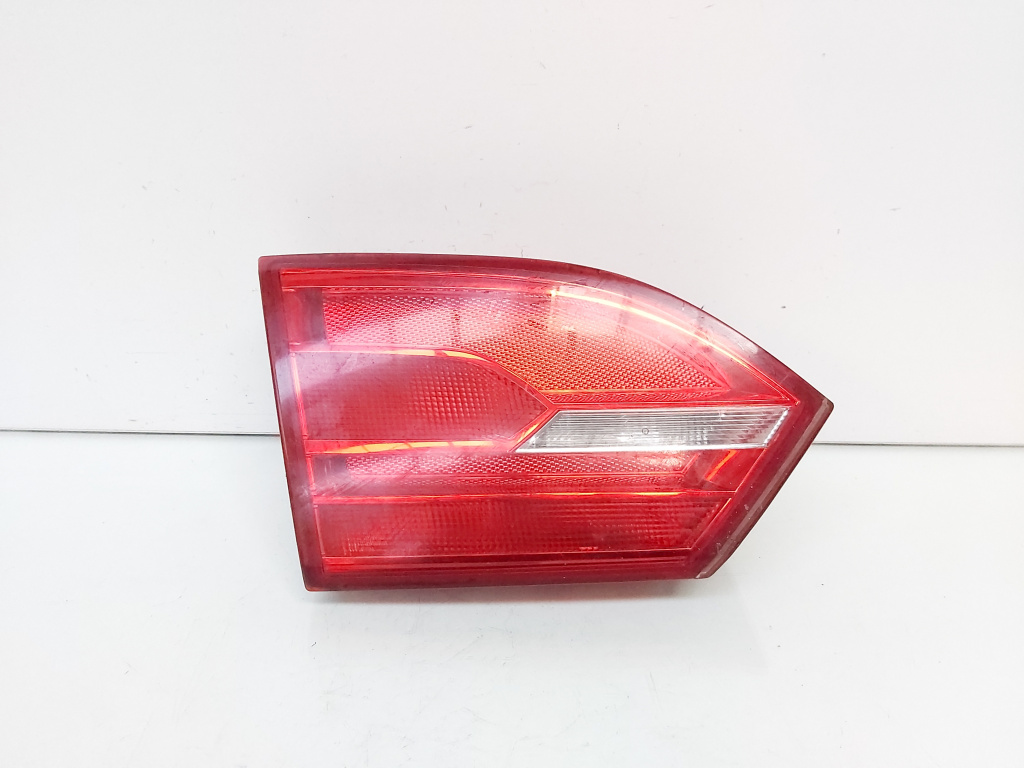 Stop stanga capota spate, Vw Jetta 4 (6Z) (id:666158)