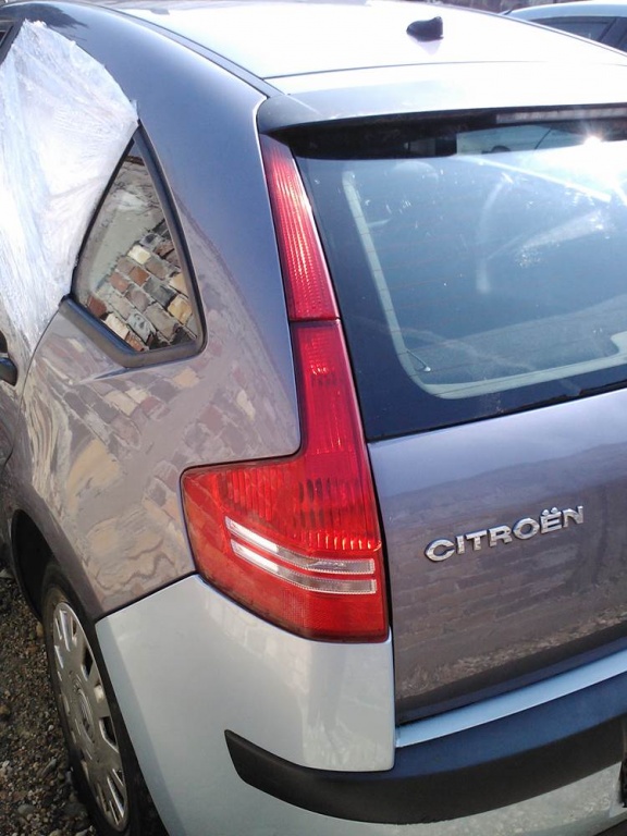 Stop Stanga Citroen C4 Hatchback