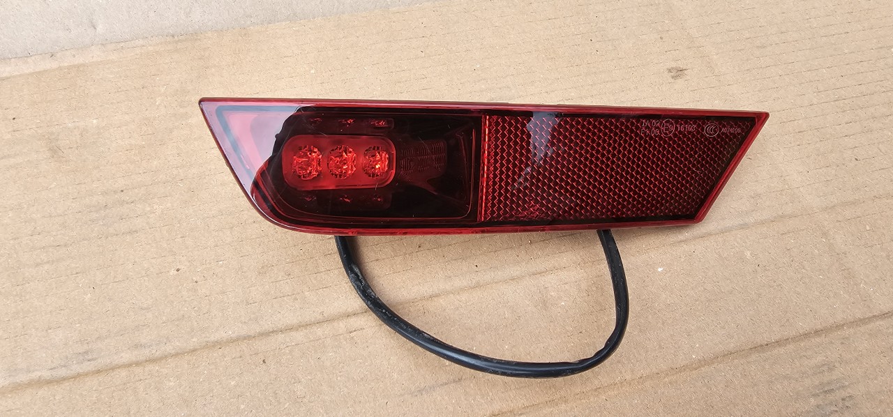Stop stanga din bara spate Vw UP Facelift 2017 2018 2019 2020
