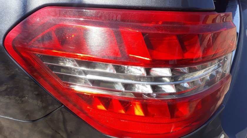 Stop stanga dreapta Aripa Mercedes E Class W212 Combi Full Led