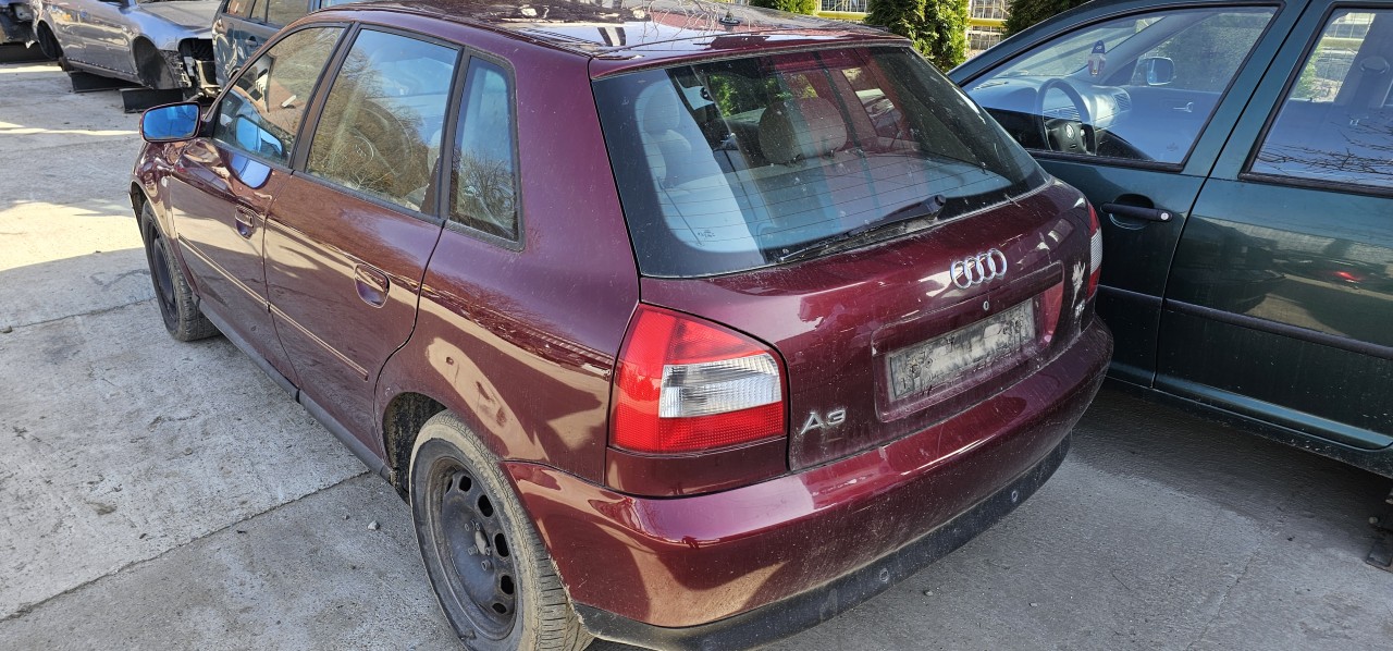 Stop stanga / dreapta Audi A3 8L 2000 2001 2002 2003