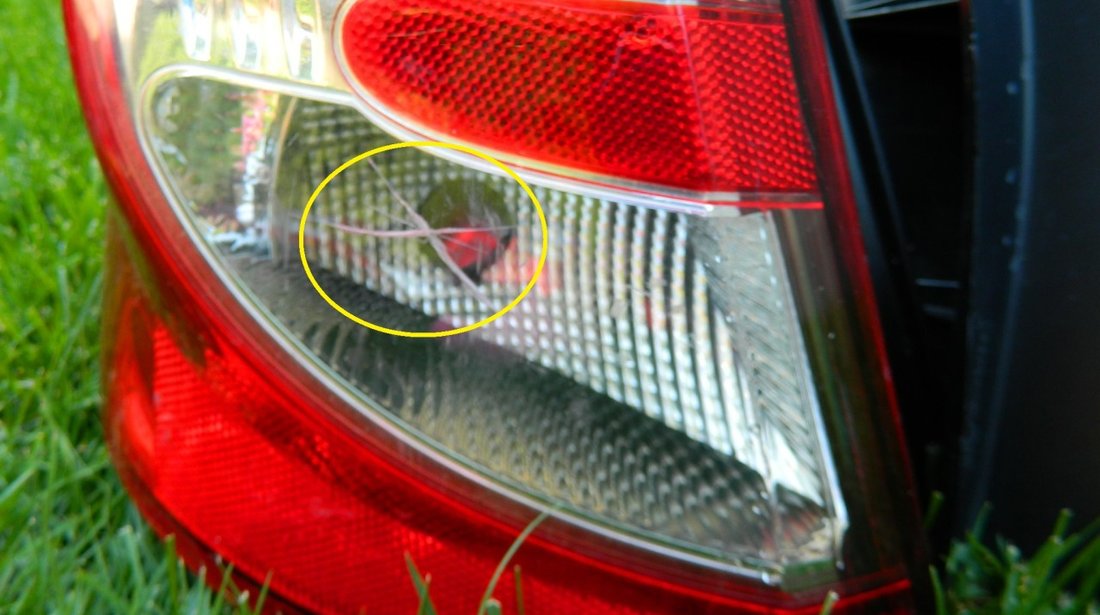 Stop stanga dreapta Dacia Sandero model 2009-2012 Original