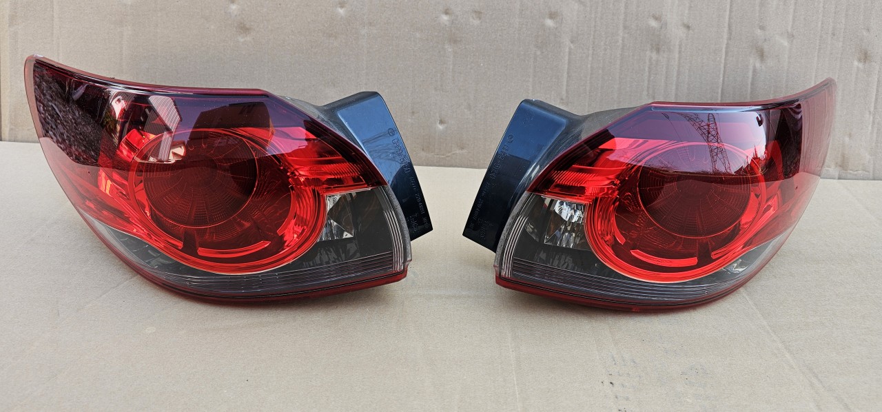 Stop stanga / dreapta Mazda 6 combi 2013 2014 2015 2016 2017