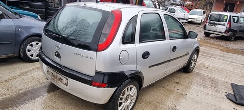 Stop stanga / dreapta Opel Corsa C 2001 2002 2003 2004