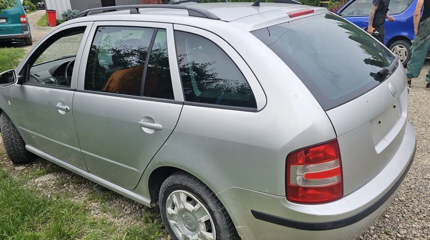 Stop stanga dreapta Skoda Fabia 1 combi Facelift 2005 2006 2007