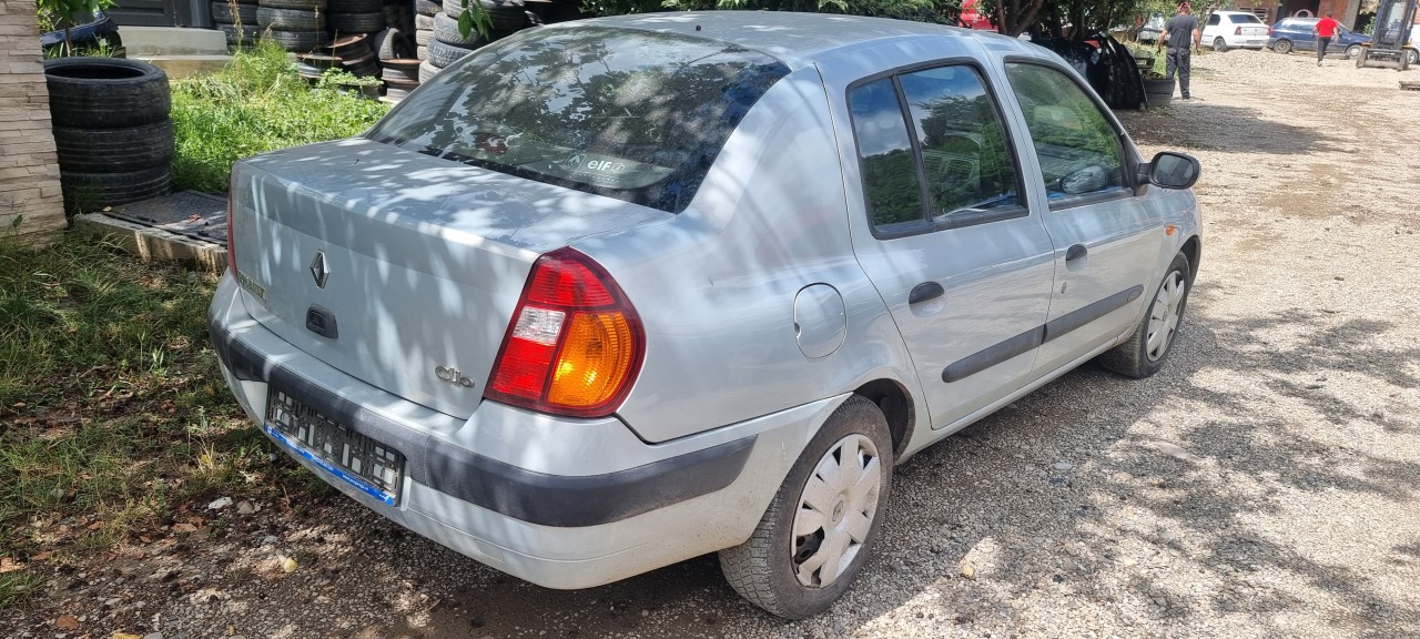 Stop stanga dreapta spate Renault Clio 2 Symbol 2001 2002 2003 2004