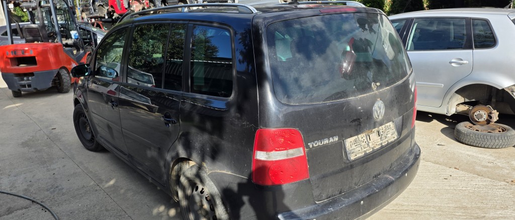 Stop stanga / dreapta spate Vw Touran 2003 2004 2005 2006