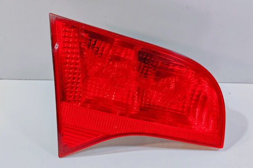 Stop Stanga fara soclu 8E9945093A Audi A4 B7 [2004 - 2008]