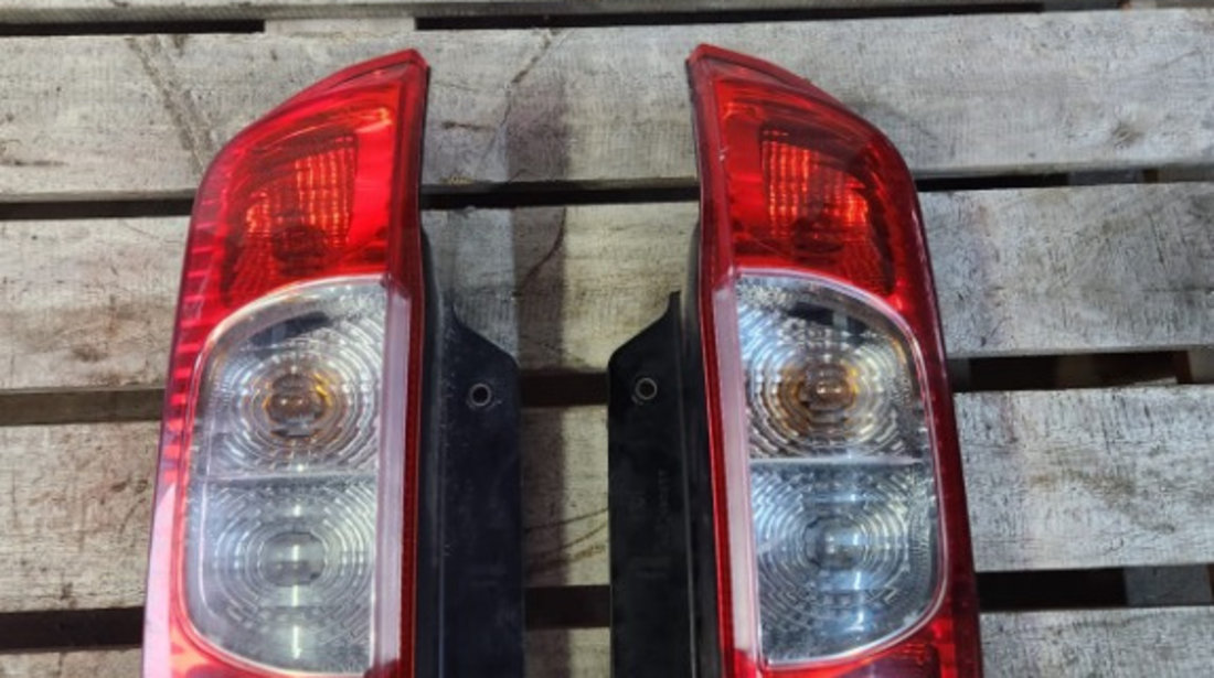 Stop Stanga Fiat Fiorino 1.3 multijet an de fabricatie 2015