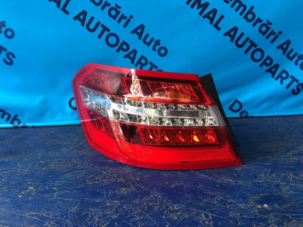 Stop stanga FULL LED Mercedes E Class W2