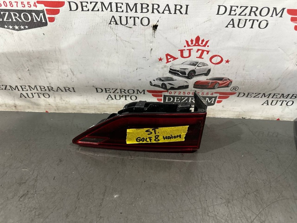 Stop stanga haion 5H0945093C VW Golf VIII Variant 1.5 eTSI 131 cai DPBA