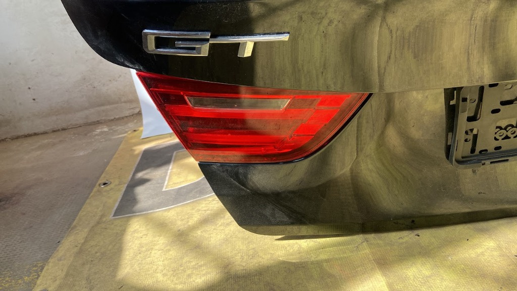 Stop stanga haion Bmw Seria 3 GT F34 2014