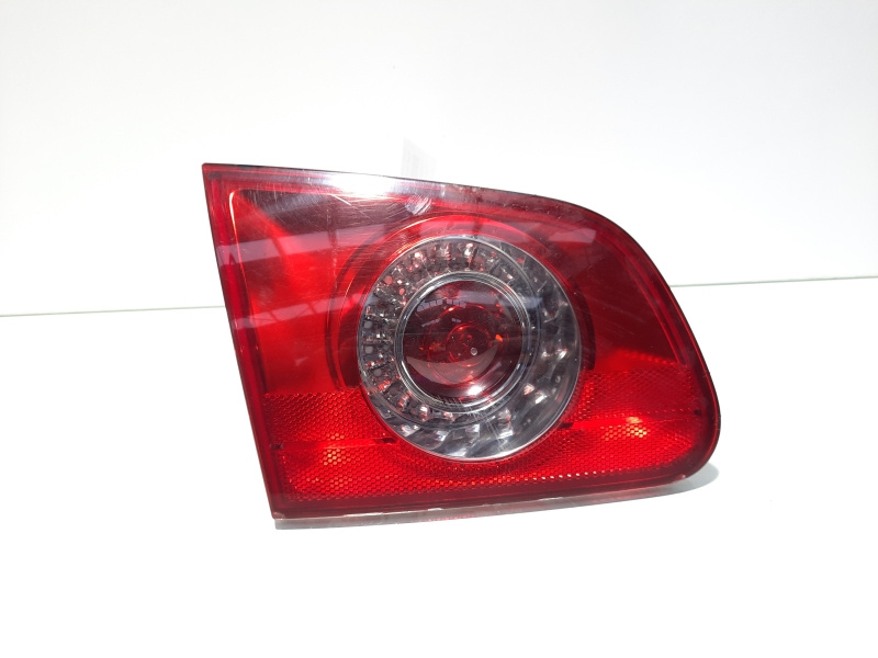 Stop stanga haion, cod 3C9945093, VW Passat Variant (3C5) (id:573085)
