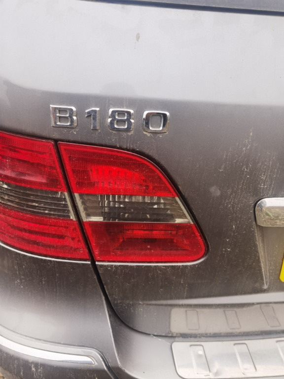 Stop stanga haion mercedes b class w245