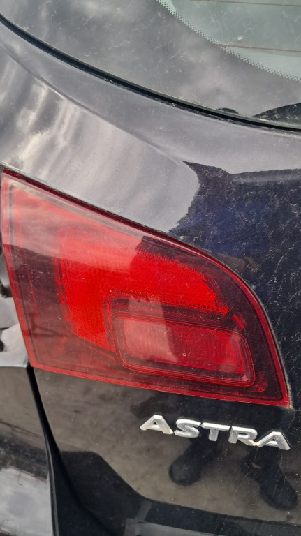 Stop stanga haion Opel Astra J combi an 2011