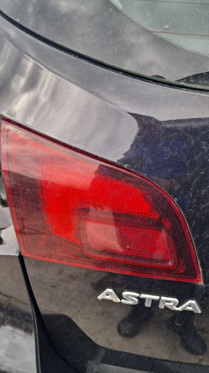 Stop stanga haion Opel Astra J combi an 2011