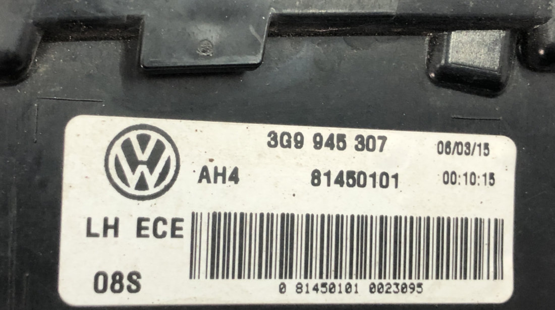 Stop stanga haion VW Passat Variant B8 2.0 TDI 240hp 4Motion DSG sedan 2016 (3G9945307)