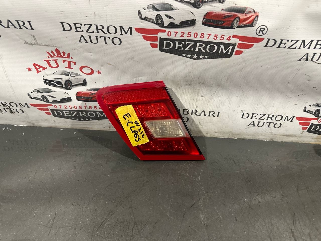 Stop stanga hayon A2129060158 Mercedes Benz Clasa E Sedan ( W212 ) 3.0 CDI 4-matic 231 cai