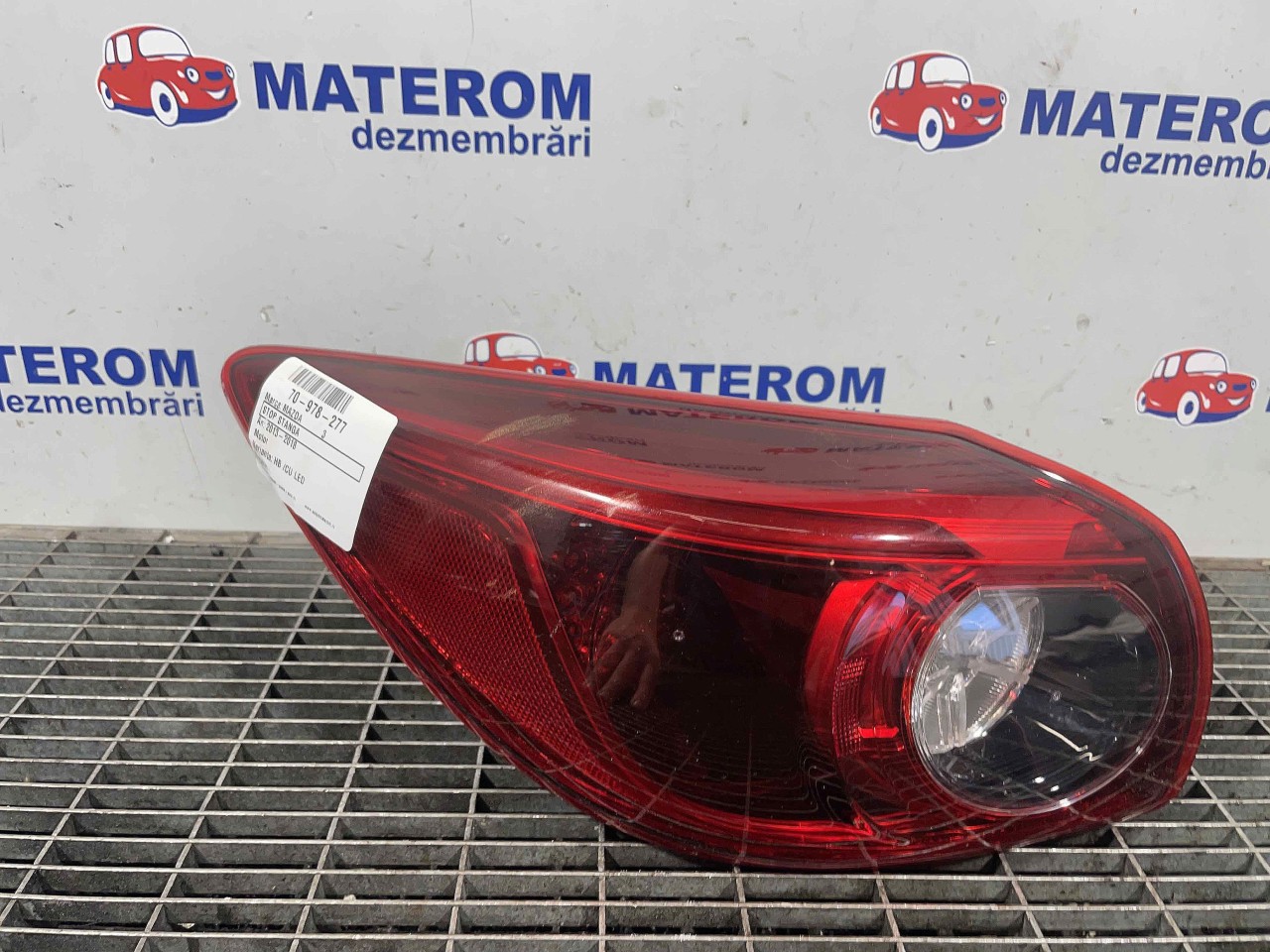 STOP STANGA MAZDA 3 - - (2013 2018)