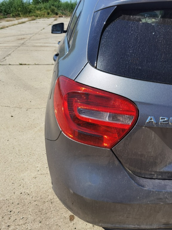 Stop stanga Mercedes A200 CDI W176