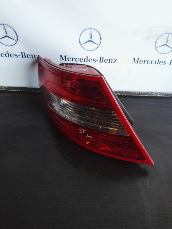Stop stanga Mercedes C Class W204