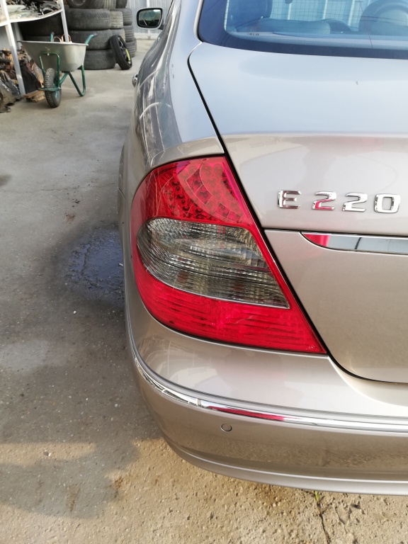 Stop stanga Mercedes E220 cdi w211 facelift