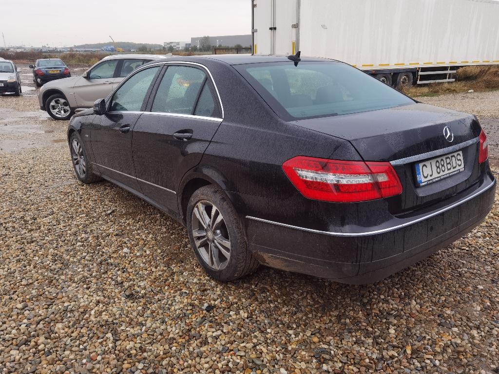 Stop stanga Mercedes E250 cdi w212 led